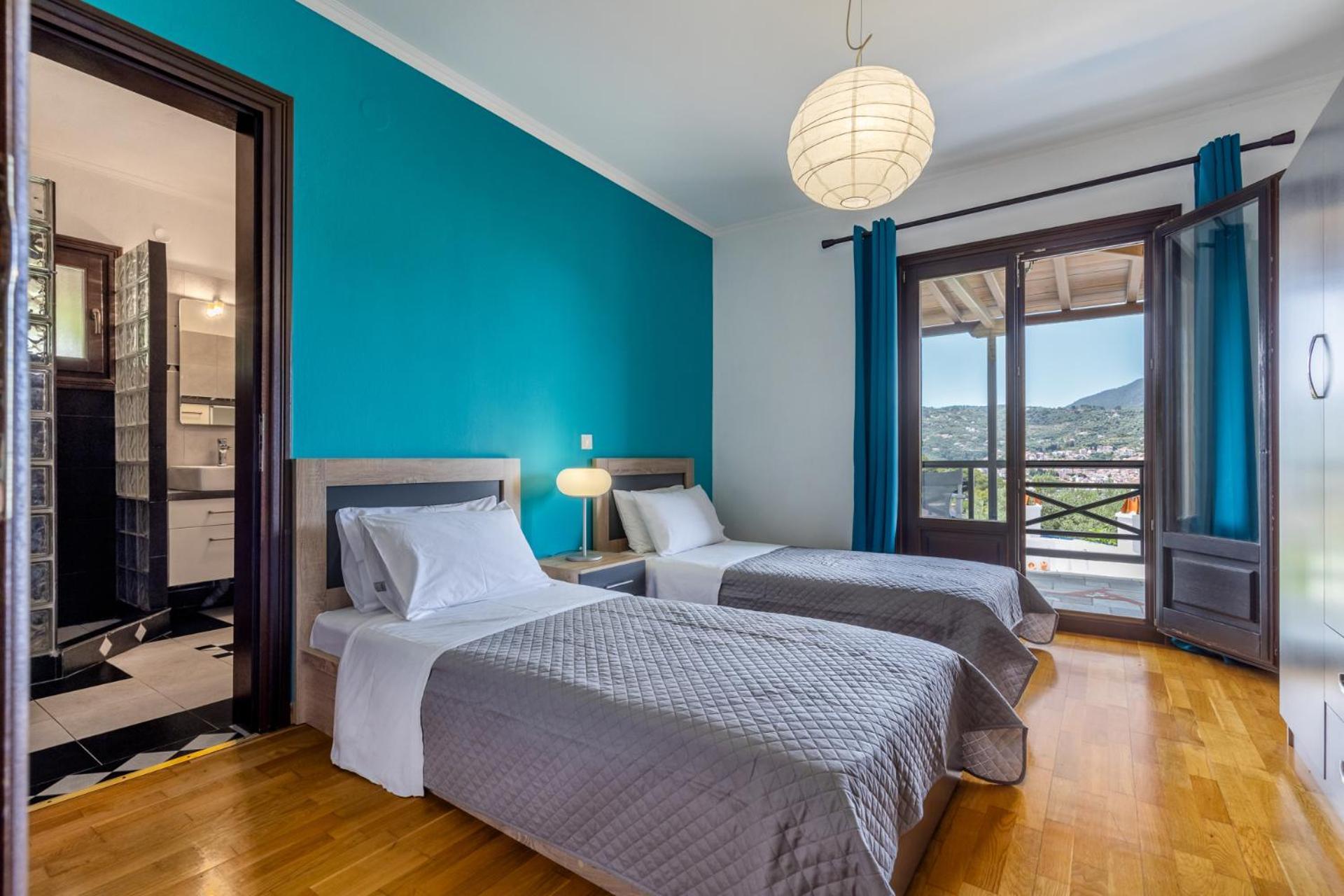 Alexandra'S Villa Skopelos Town Exterior photo